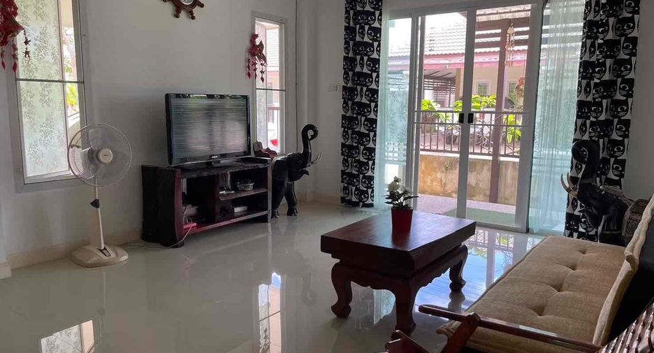 出租 和 出售 2 卧室 独立屋 在 Sattahip, Chon Buri