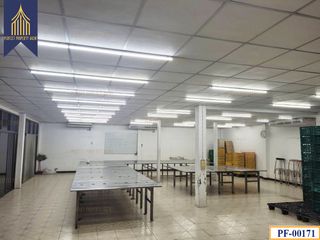 For sale warehouse in Khlong Toei, Bangkok