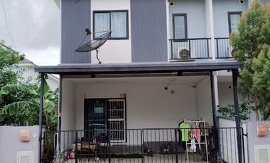 À vendre 3 chambres maison de ville à Bang Pakong, Chachoengsao