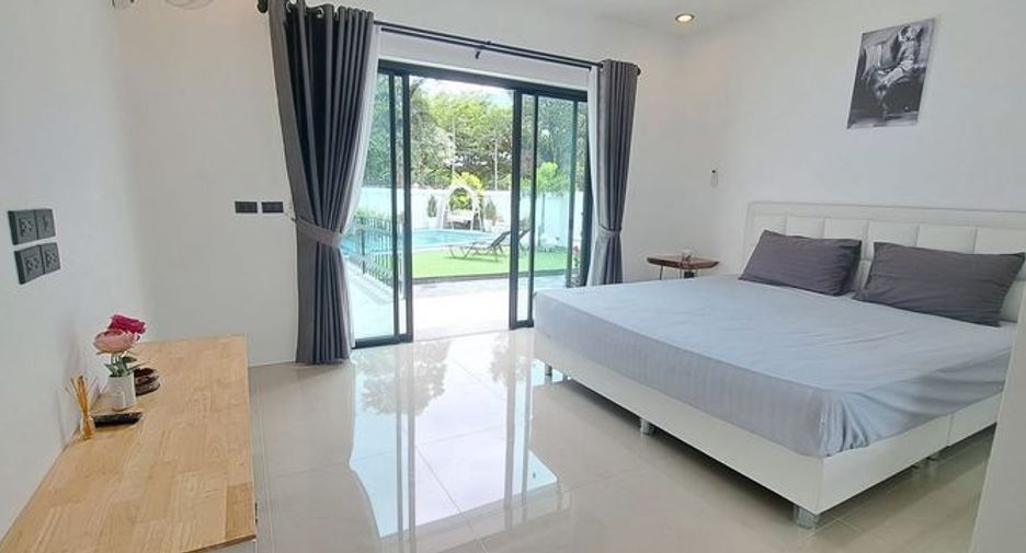 À louer et à vendre 6 chambres villa à Sattahip, Chonburi