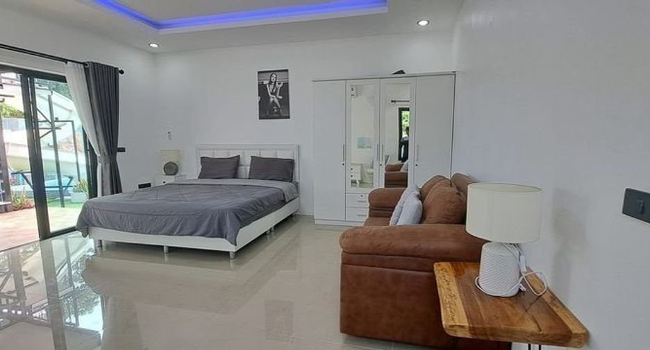 À louer et à vendre 6 chambres villa à Sattahip, Chonburi