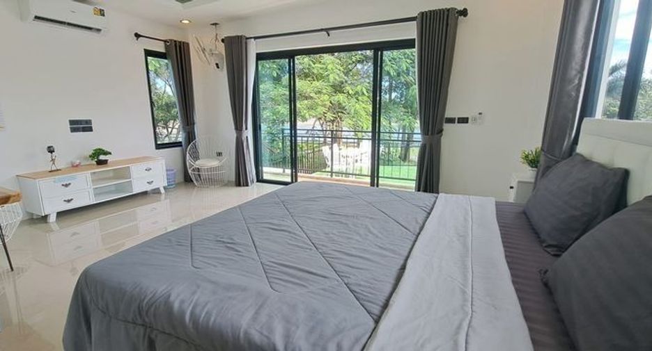 À louer et à vendre 6 chambres villa à Sattahip, Chonburi