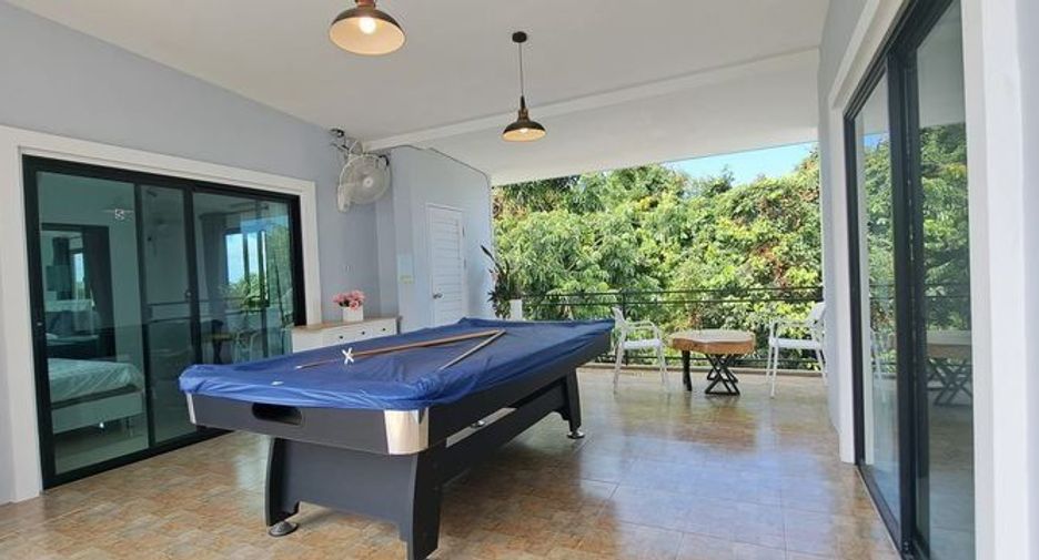 À louer et à vendre 6 chambres villa à Sattahip, Chonburi