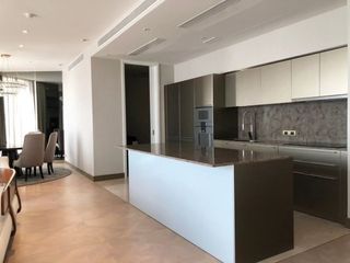 出售 3 卧室 公寓 在 Khlong San, 曼谷