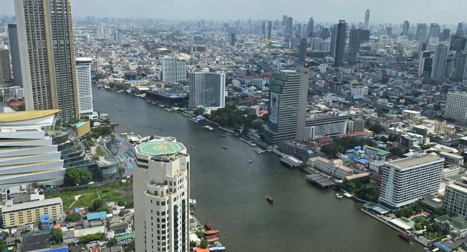 For rent 3 ベッドルーム condo in Sathon, Bangkok