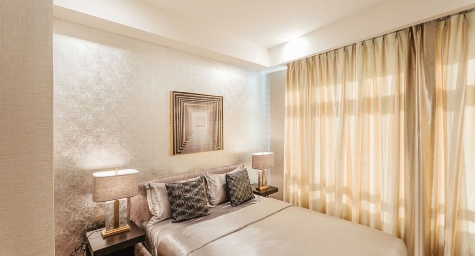 For rent 4 bedrooms condo in Pathum Wan, Bangkok
