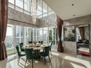 For rent 4 bedrooms condo in Pathum Wan, Bangkok