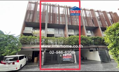 For rent 4 bedrooms townhouse in Mueang Samut Prakan, Samut Prakan