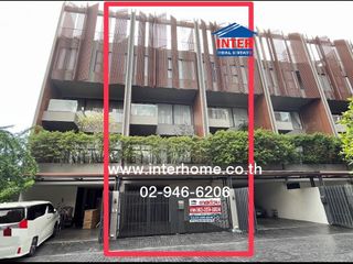 For rent 4 bedrooms townhouse in Mueang Samut Prakan, Samut Prakan