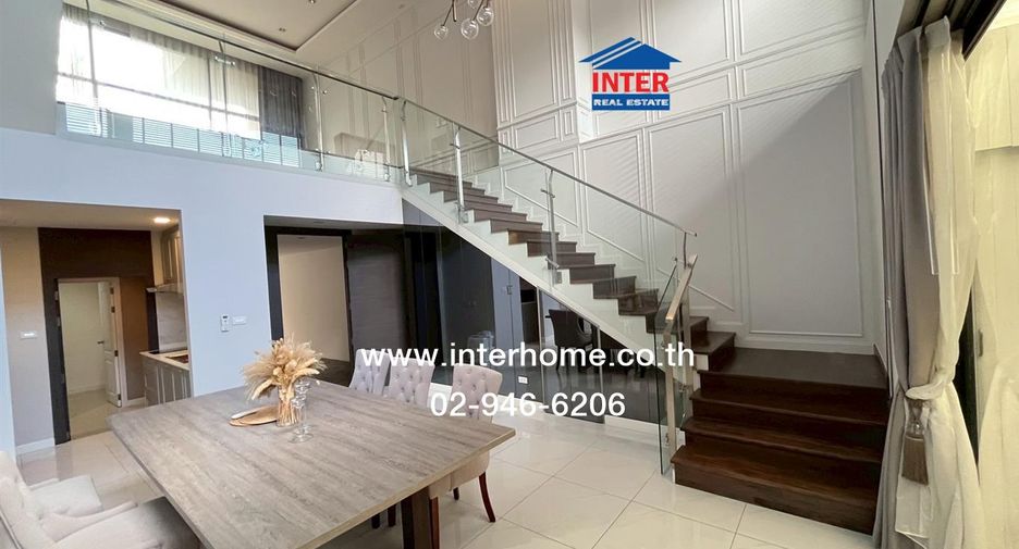 For rent 4 bedrooms townhouse in Mueang Samut Prakan, Samut Prakan