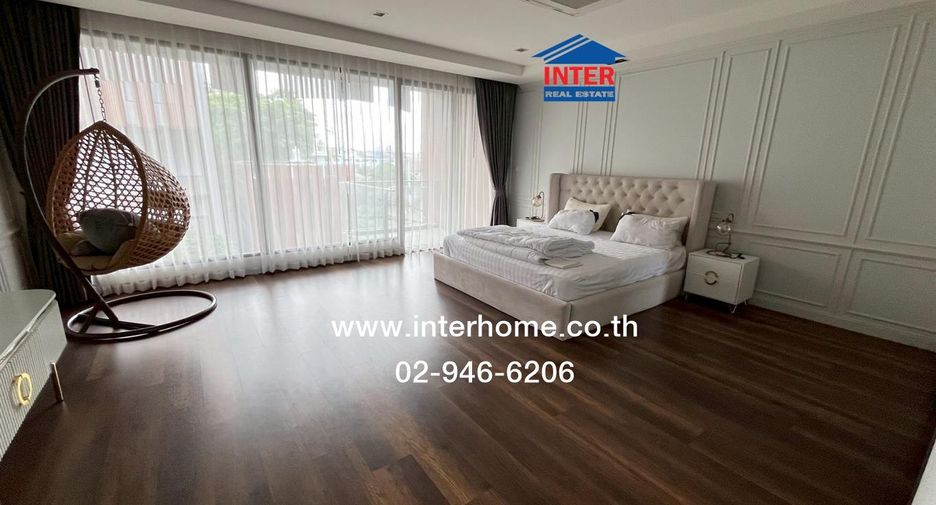For rent 4 bedrooms townhouse in Mueang Samut Prakan, Samut Prakan