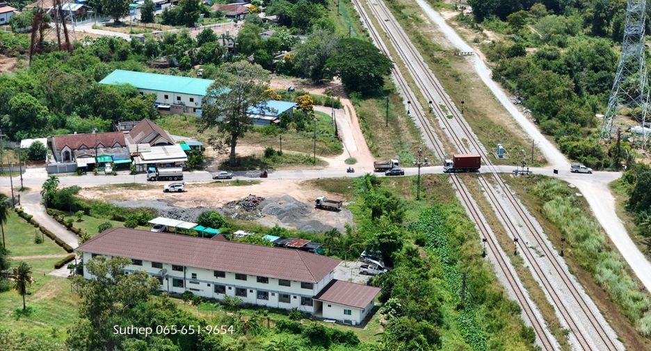À vendre terrain à Si Racha, Chonburi