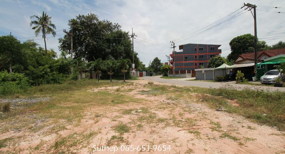 À vendre terrain à Si Racha, Chonburi