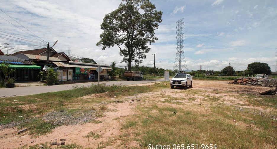 À vendre terrain à Si Racha, Chonburi