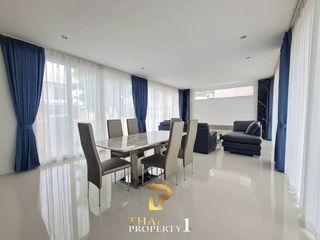 À vendre 5 chambres villa à Bang Lamung, Chonburi