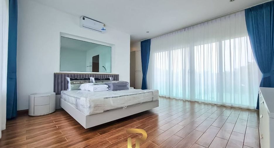Villa zum Kauf mit 5 Zimmer in Bang Lamung, Chonburi