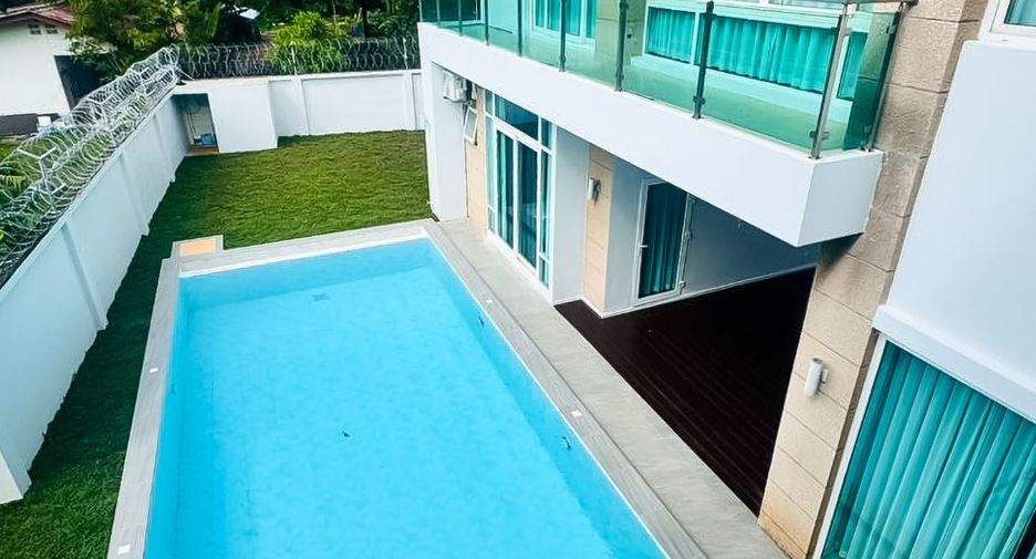 Villa zum Kauf mit 5 Zimmer in Bang Lamung, Chonburi