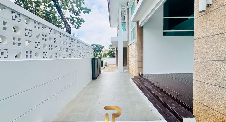 Villa zum Kauf mit 5 Zimmer in Bang Lamung, Chonburi