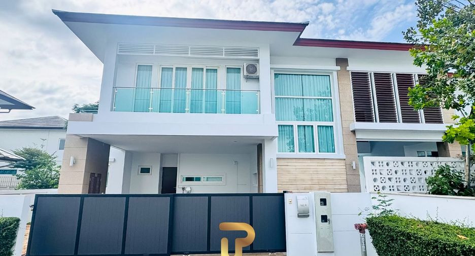 Villa zum Kauf mit 5 Zimmer in Bang Lamung, Chonburi