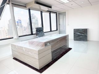 For rent retail Space in Bang Rak, Bangkok