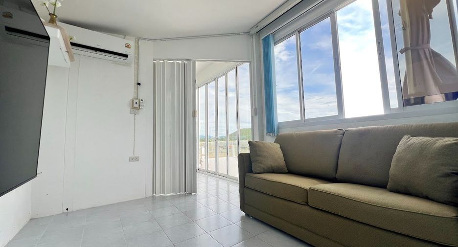 For sale 4 bedrooms house in Mueang Prachuap Khiri Khan, Prachuap Khiri Khan