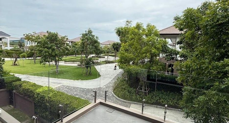 For sale 4 bedrooms house in Mueang Samut Sakhon, Samut Sakhon