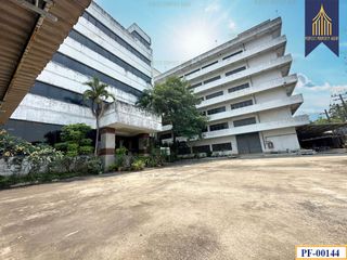 For sale warehouse in Chom Thong, Bangkok