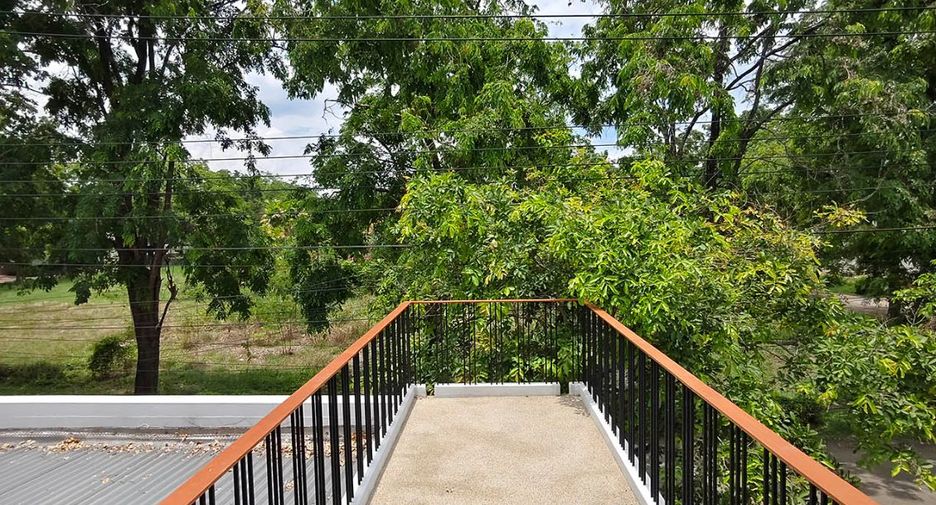 For rent and for sale 4 bedrooms house in Hang Dong, Chiang Mai