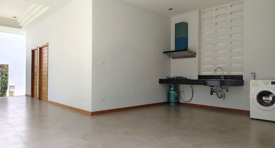 For rent and for sale 4 bedrooms house in Hang Dong, Chiang Mai