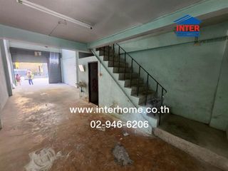 For sale 3 bed retail Space in Mueang Samut Sakhon, Samut Sakhon