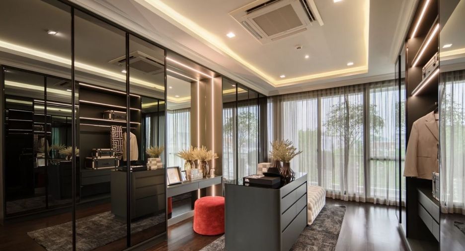 À vendre 4 chambres maison à Bang Na, Bangkok