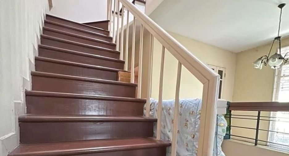 For sale 3 bedrooms townhouse in Sai Mai, Bangkok