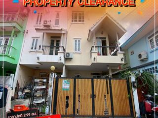 For sale 3 bedrooms townhouse in Sai Mai, Bangkok