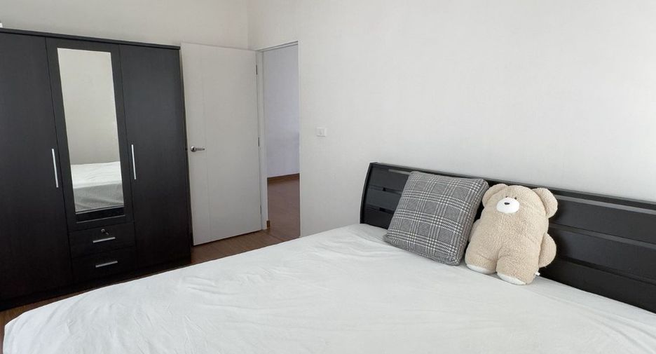 Haus zur Miete und zum Kauf mit 4 Zimmer in Bang Khen, Bangkok