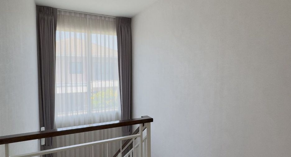 Haus zur Miete und zum Kauf mit 4 Zimmer in Bang Khen, Bangkok
