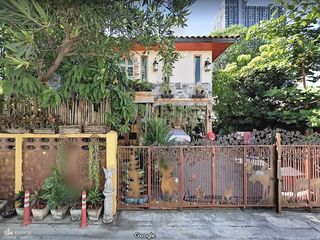 For sale 3 bedrooms house in Chatuchak, Bangkok