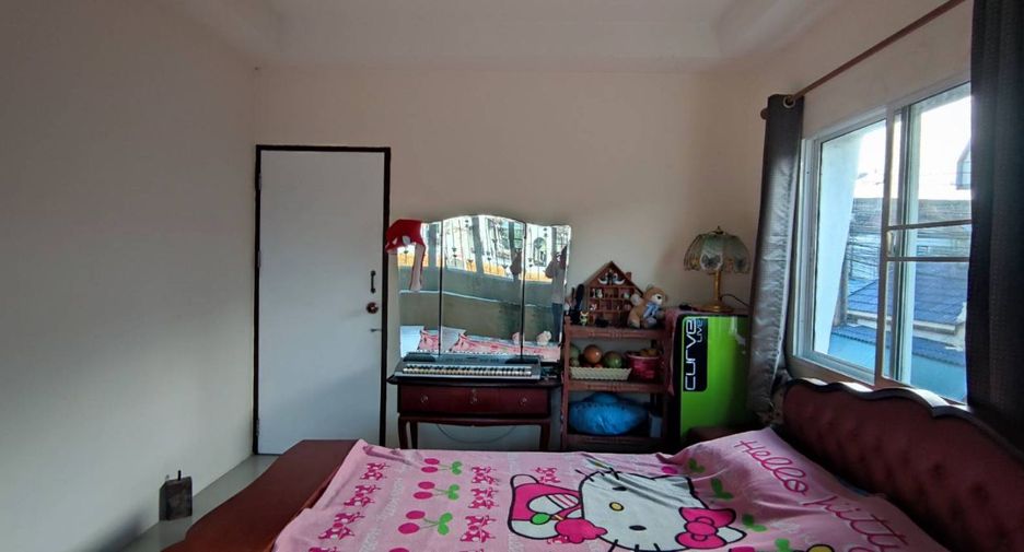 Reihenhaus zum Kauf mit 2 Zimmer in Mueang Samut Prakan, Samut Prakan