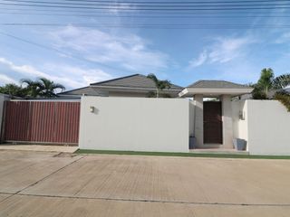 For rent 3 bed villa in Mueang Khon Kaen, Khon Kaen