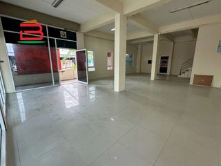 For rent and for sale retail Space in Sai Mai, Bangkok