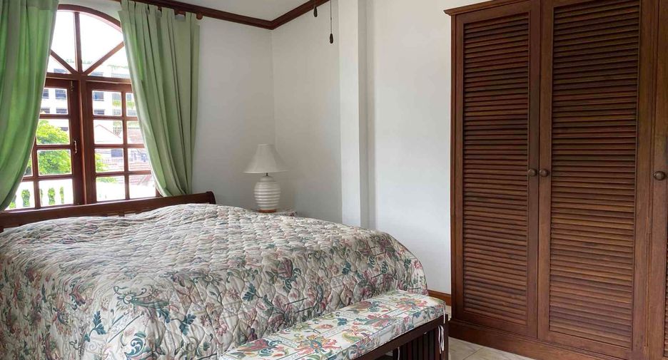 For sale 6 bedrooms house in Hua Hin, Prachuap Khiri Khan