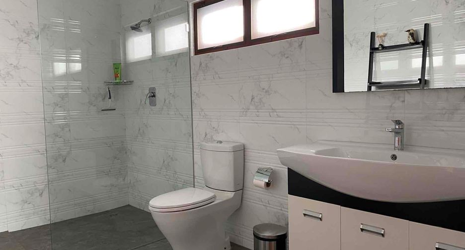 For sale 6 bedrooms house in Hua Hin, Prachuap Khiri Khan