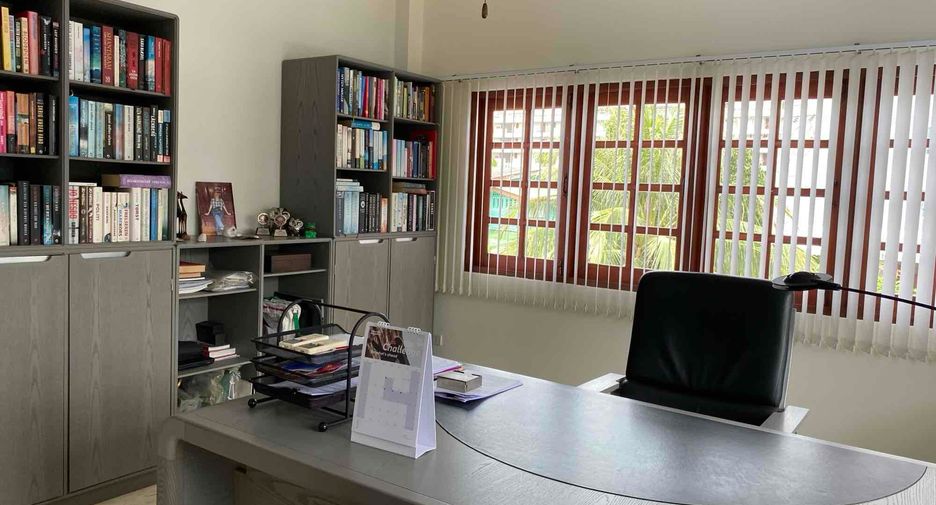 For sale 6 bedrooms house in Hua Hin, Prachuap Khiri Khan
