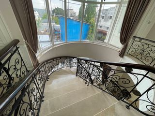 Haus zur Miete mit 5 Zimmer in Chatuchak, Bangkok