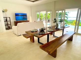 For rent 4 ベッドルーム villa 