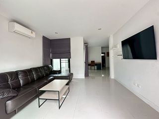 ให้เช่า 3 ห้องนอน บ้านเดี่ยว ใน ศรีราชา, ชลบุรี