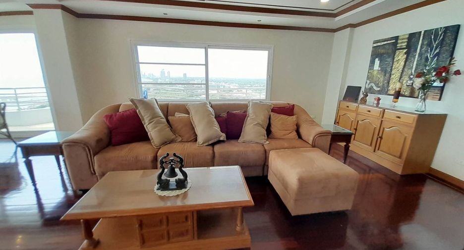 À vendre 3 chambres condo à Sattahip, Chonburi