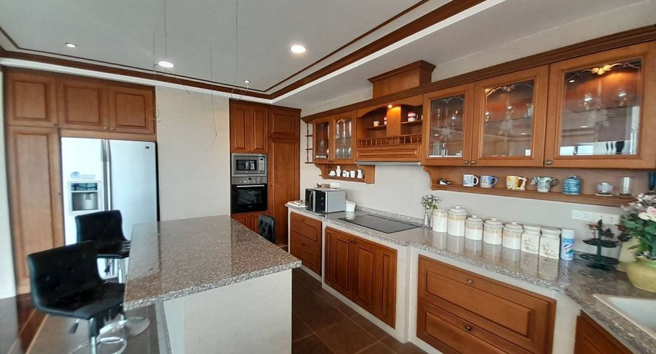À vendre 3 chambres condo à Sattahip, Chonburi