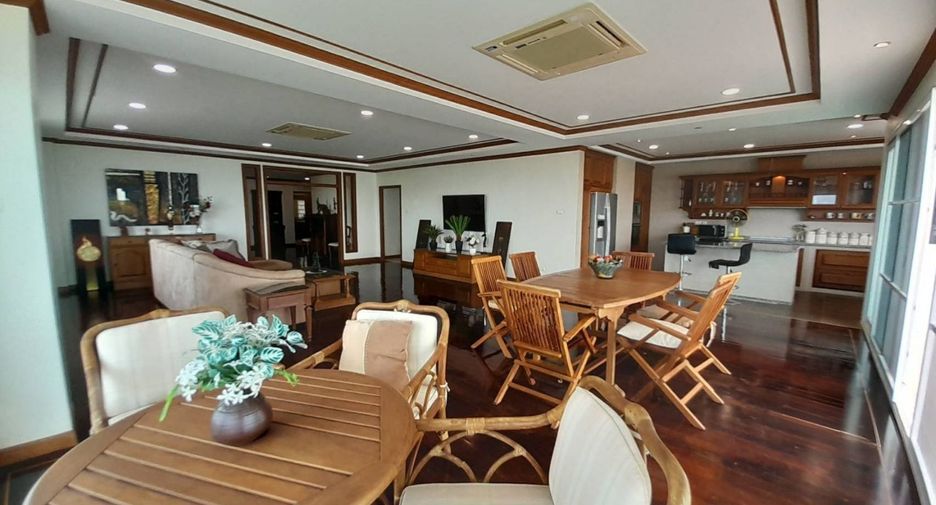 À vendre 3 chambres condo à Sattahip, Chonburi