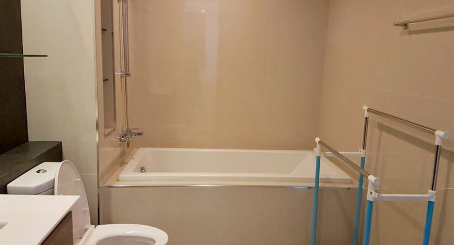 For rent 1 bed condo in Si Racha, Chonburi