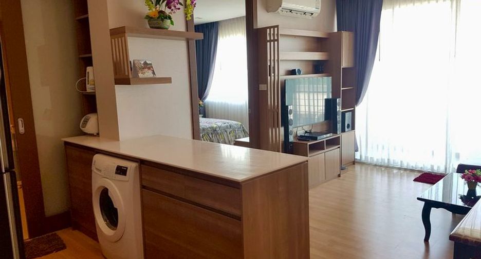 For rent 1 bed condo in Si Racha, Chonburi